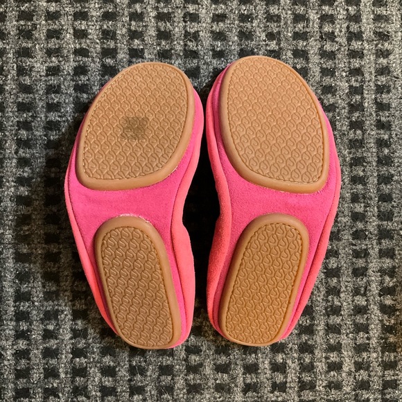 Yosi Samra women’s pink faux suede black trim/bow foldable ballet flats 8 - Picture 2 of 3